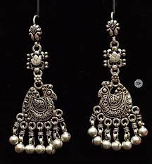 Earings 001